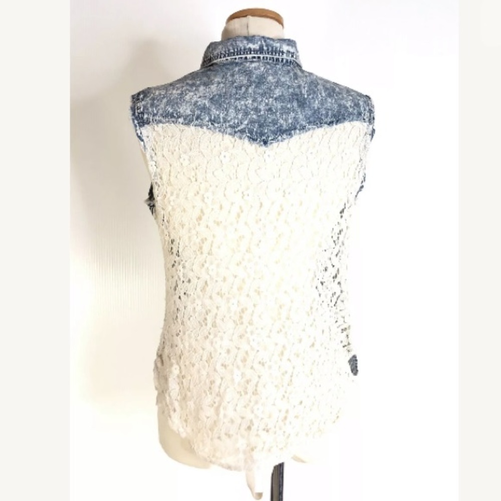 SOLD Miss Me button front sleeveless shirt - Picture 6 of 8